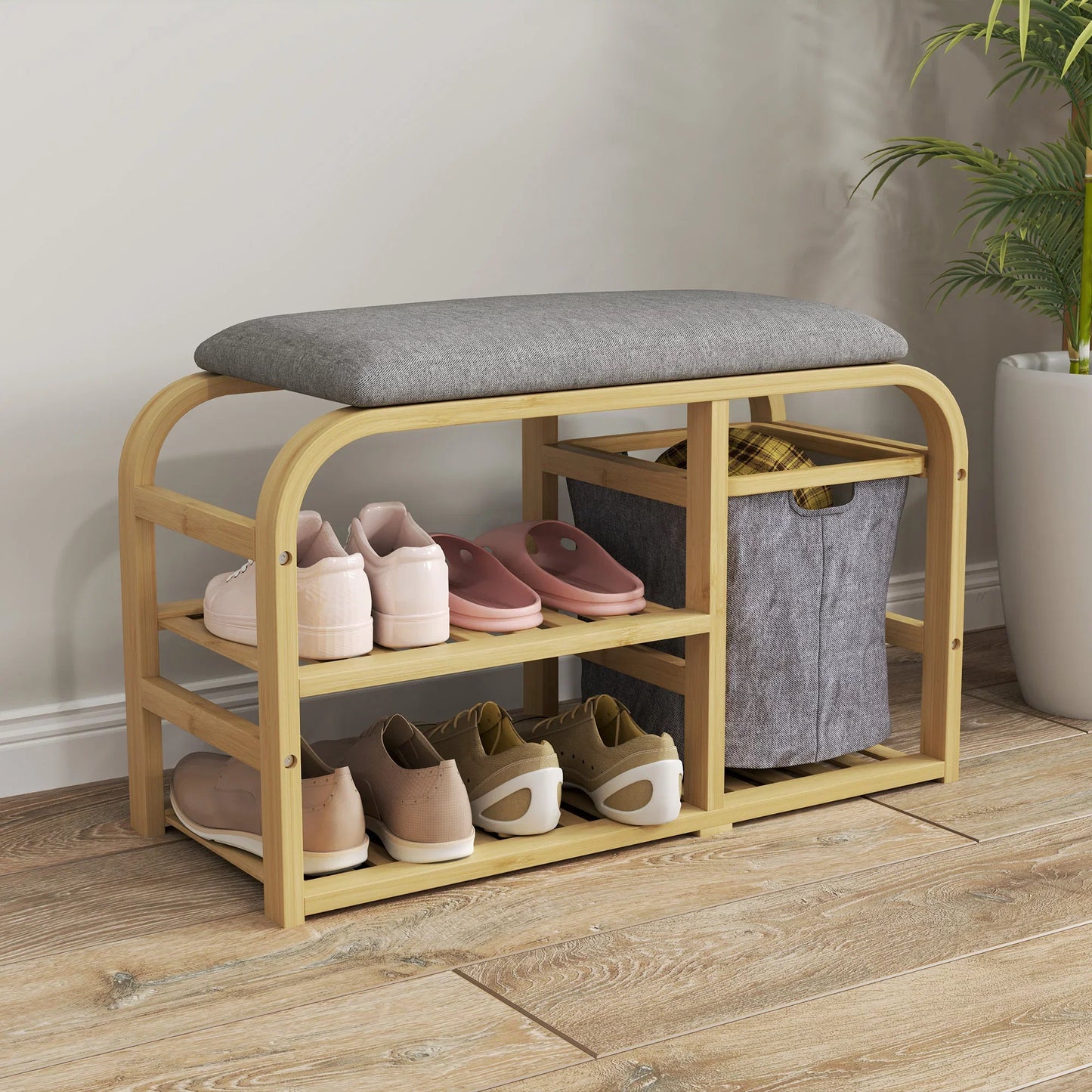 HOMCOM Schuhbank aus Bambus mit gepolsterter Sitzfläche, 2 Lattenregalen und verschiebbarem Stoffkorb, Flurbank für Flur, Schlafzimmer, 70x30x45cm, Naturholz