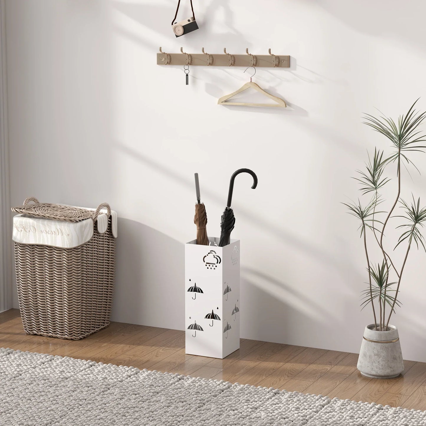 HOMCOM Steel Umbrella Stand with 4 Hooks and Removable Drip Tray - White Umbrella Holder for Hallway and Office 15.5x15.5x41 cm