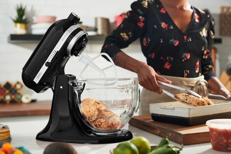 KitchenAid 4,8 L 5KSM185 Artisan Küchenmaschine Fleischliebhaber-Edition Fleischwolf Metall 5KSMMGA Gr. 8 und Spritzgebäckvorsatz
