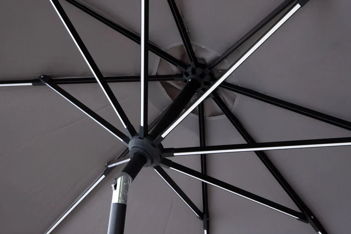 Sonnenschirm Lightning – Ø270 cm in wahlweise Schwarz oder Grau