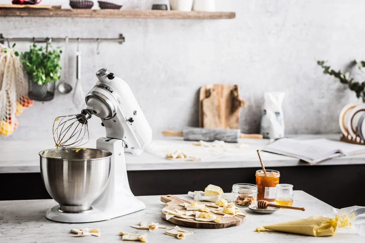 KitchenAid 4,3 L 5K45SS Classic Küchenmaschine Set 4 Fleischwolf+Spritzgebäckvorsatz+Schüssel+Spritzschutz